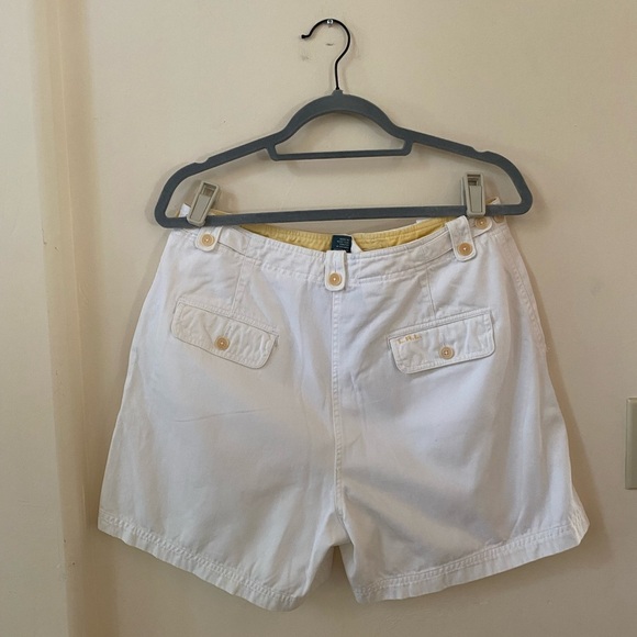 LAUREN RALPH LAUREN CLASSIC WHITE AND BUTTER YELLOW HIGH WAISTED 90S SHORTS - Picture 2 of 7